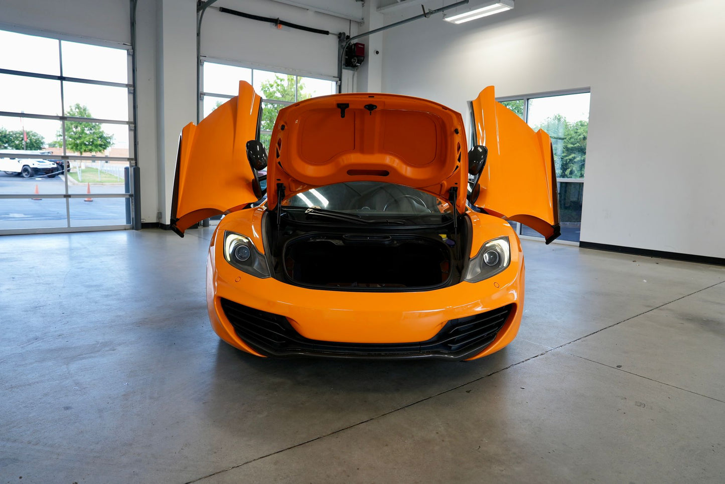 2012 McLaren MP4-12C *CALL FOR PRICE*