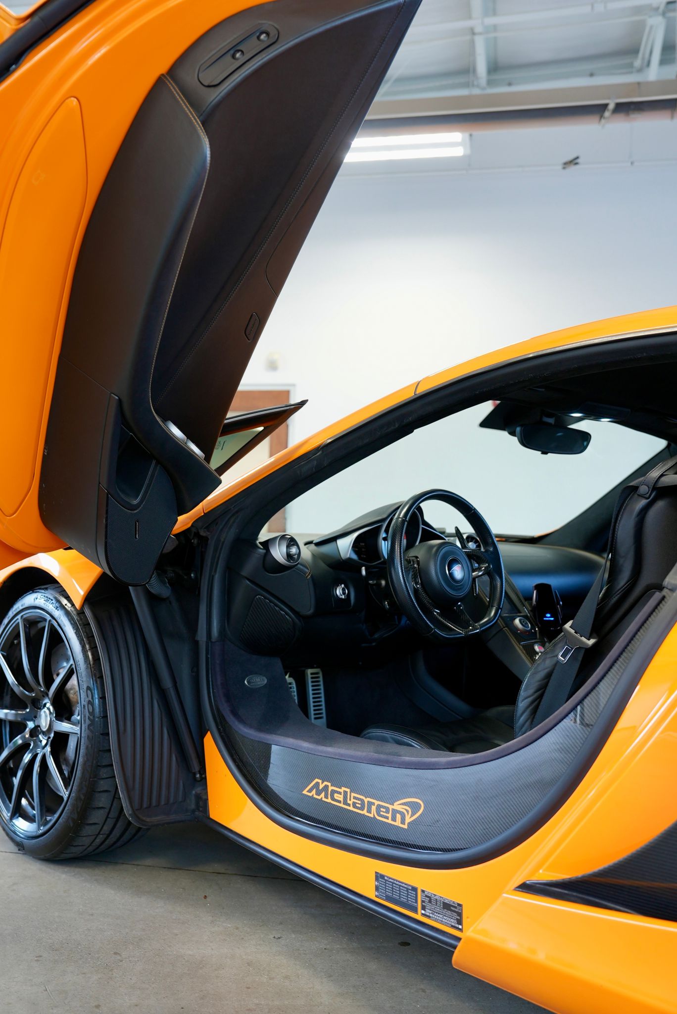 2012 McLaren MP4-12C *CALL FOR PRICE*