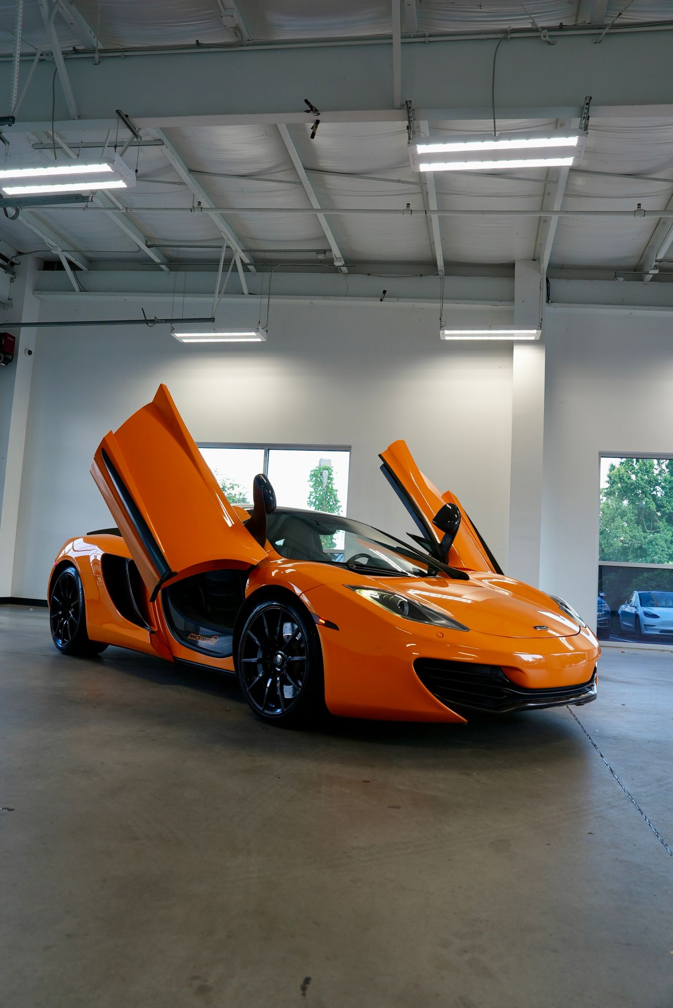 2012 McLaren MP4-12C *CALL FOR PRICE*
