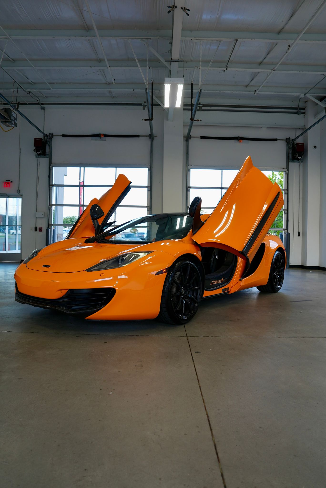 2012 McLaren MP4-12C *CALL FOR PRICE*