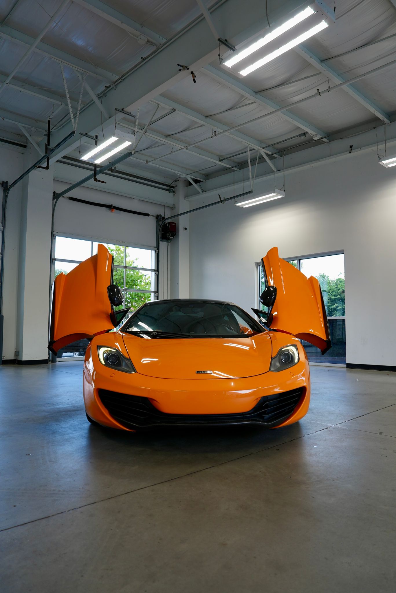 2012 McLaren MP4-12C *CALL FOR PRICE*