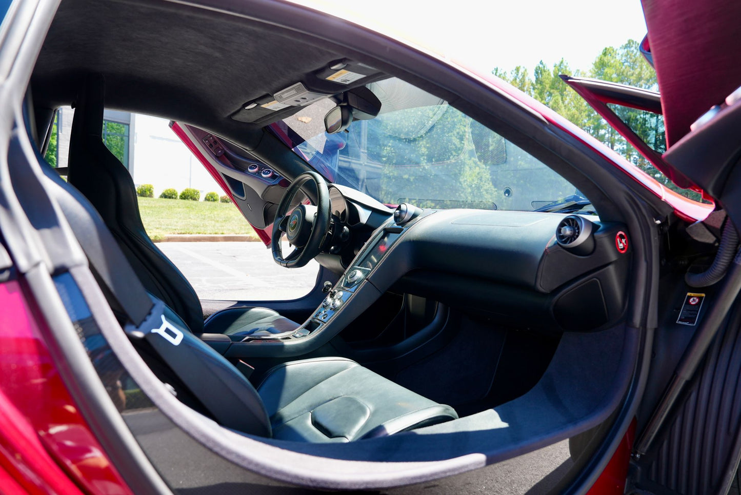 2012 McLaren MP4-12C *CALL FOR PRICE*