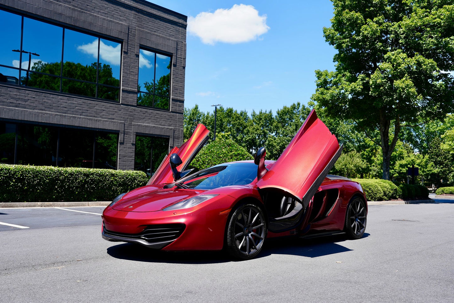 2012 McLaren MP4-12C *CALL FOR PRICE*
