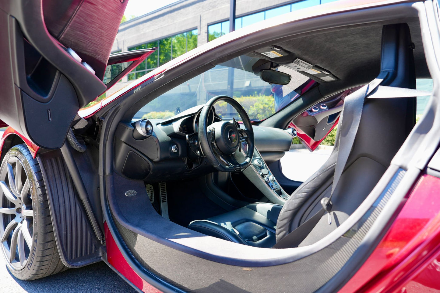 2012 McLaren MP4-12C *CALL FOR PRICE*