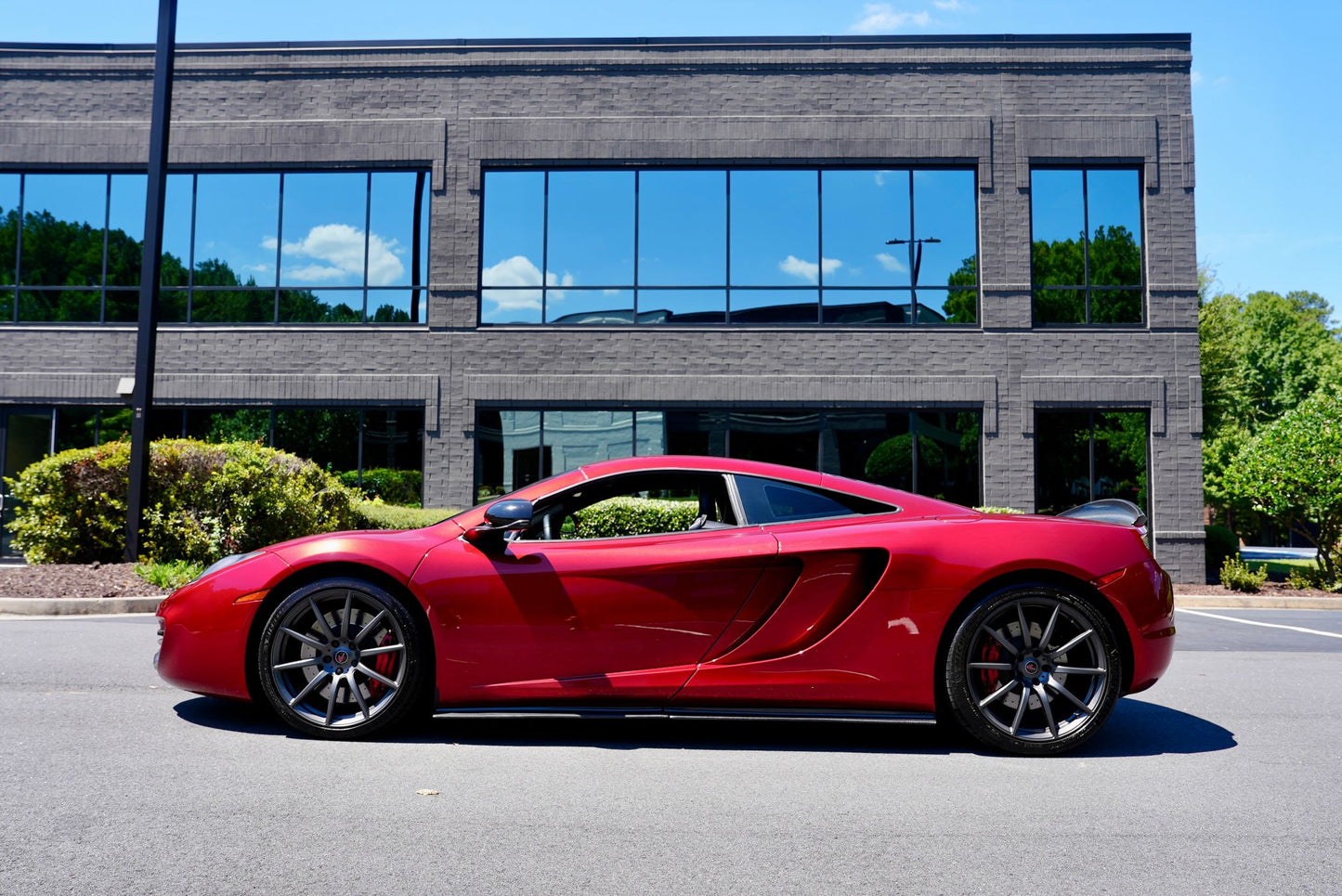 2012 McLaren MP4-12C *CALL FOR PRICE*
