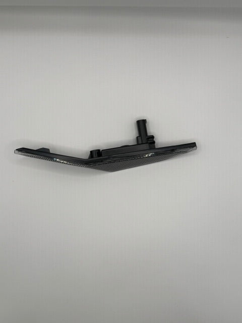 570S / 600LT / 620R - Side Marker Light, Rear LH, Smoked (Reflector only)