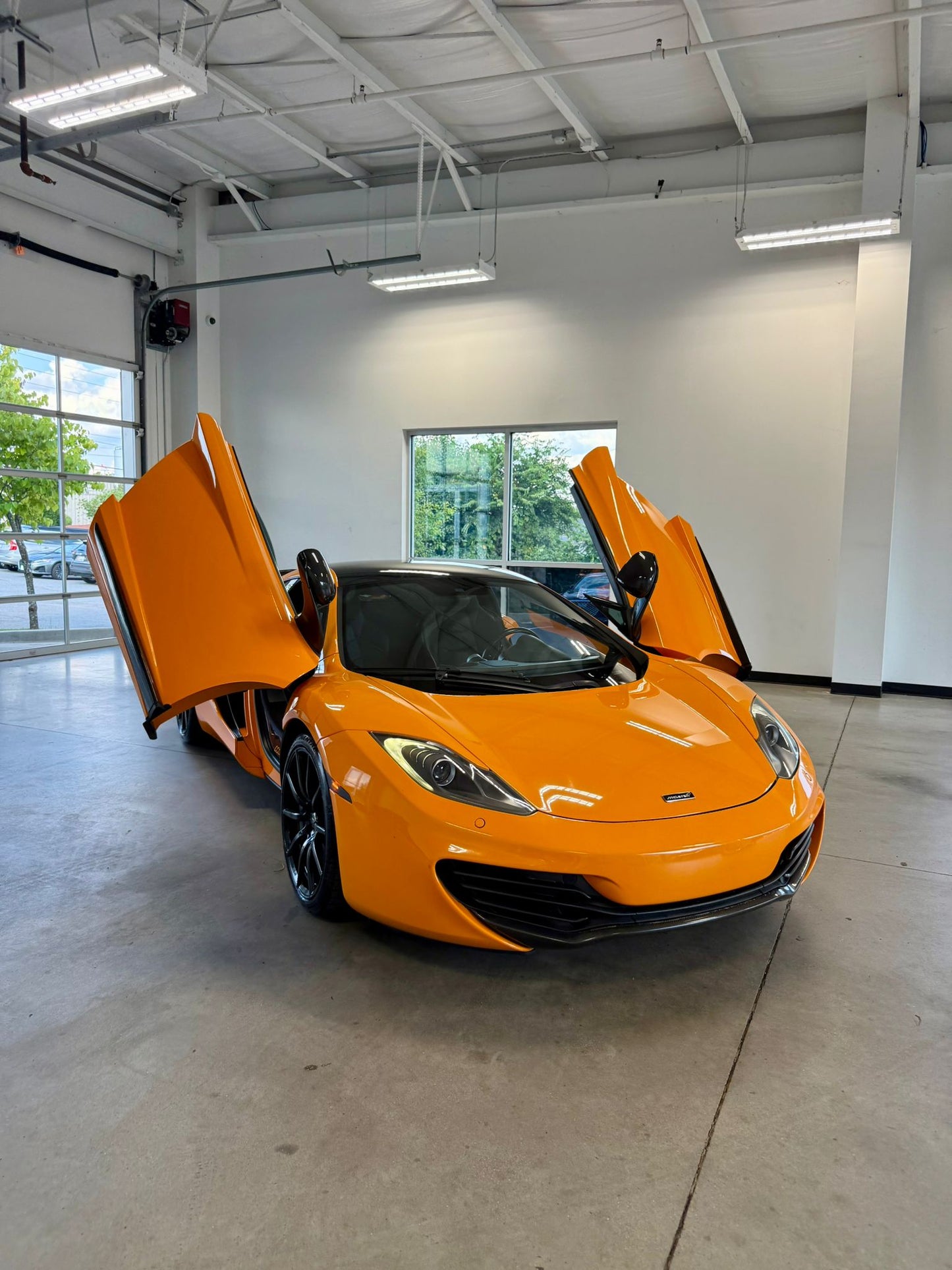2012 McLaren MP4-12C *CALL FOR PRICE*