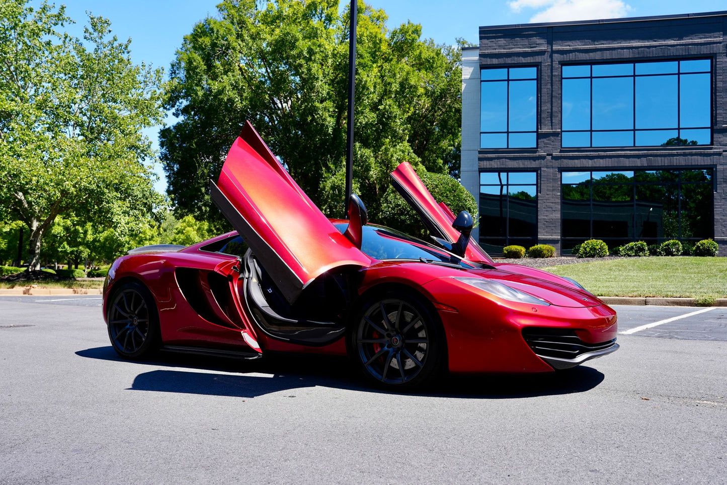 2012 McLaren MP4-12C *CALL FOR PRICE*
