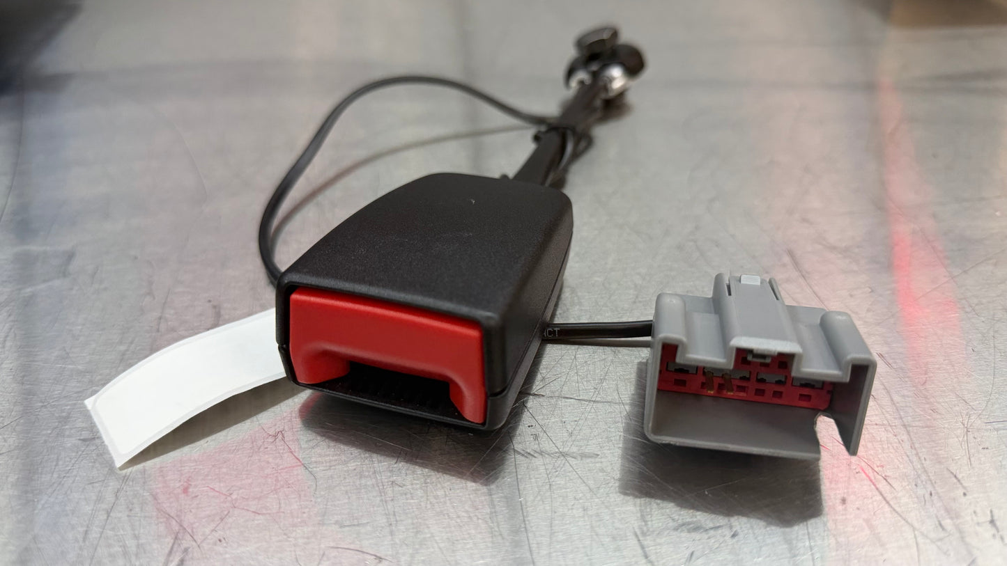 P1 SEAT BELT BUCKLE KIT