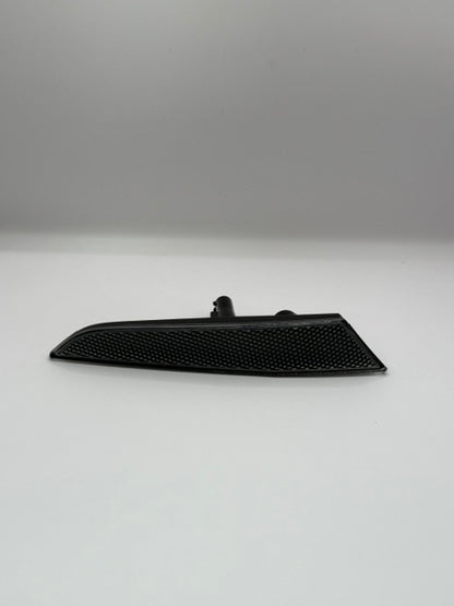 570S / 600LT / 620R - Side Marker Light, Front RH, Smoked (Reflector only)